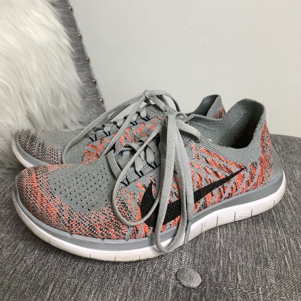 Orange & Grey Nike fly knits 🍊